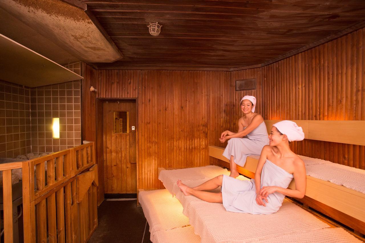 New Japan Lady'S Capsule Hotel 오사카 외부 사진